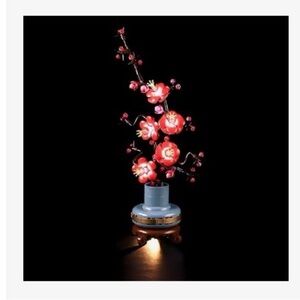 NWOT. LEGO Botanical Collection Plum Blossom Set and LIGHTAILING LED light kit